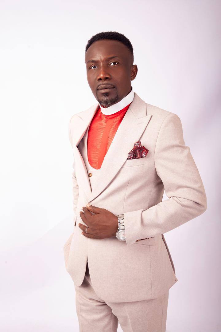 Official full-length portrait of Apostle Isaac Kwabena Nana Adjei